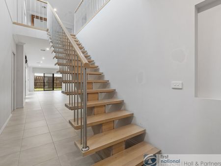 10 Trainers Way, Clyde - Photo 3