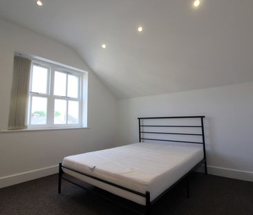 St Johns Court, Ramsbottom - Photo 6