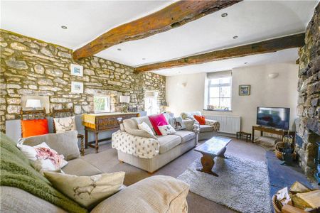 4 bedroom end of terrace house to rent - Photo 3