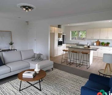 Spacious 3-Bedroom Family Home in Avondale - Photo 1