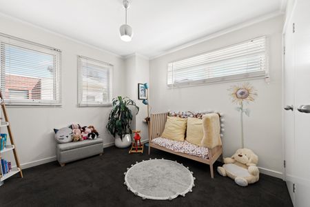 23 Cornish Lane, Kensington VIC 3031 - Photo 4