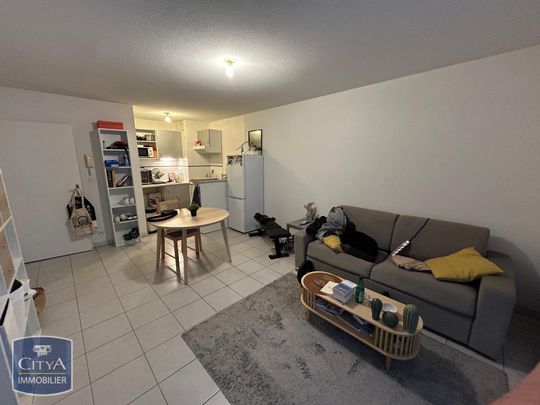 Location Appartement 2 pièces 43m² POITIERS 86000 - Photo 1