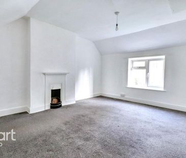 2 bedroom cottage to rent - Photo 2