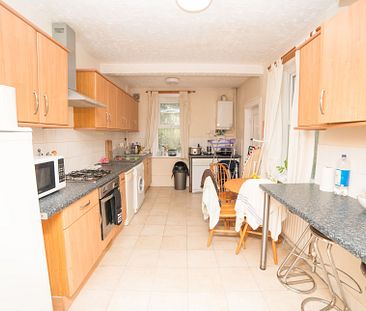 130 Lenton Boulevard, NG7 2BZ, NOTTINGHAM - Photo 2