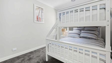 Coastal Living Just 400m from the Heart of Rye - Photo 3