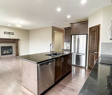 Beautiful 3 Bed + Den Home For Rent In New Brighton. - Photo 4