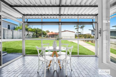 Renovated Perfection Meets Bayside Lifestyle - Photo 5