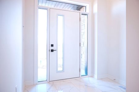 For Lease - 24 Kamper Avenue, Richmond Hill, Ontario - Photo 3