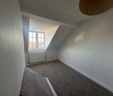 2 bedroom House To Let - Photo 2