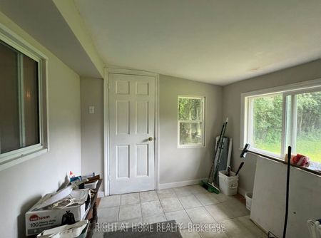 For Lease - 34 Broadview Street, Collingwood, Ontario - Photo 3