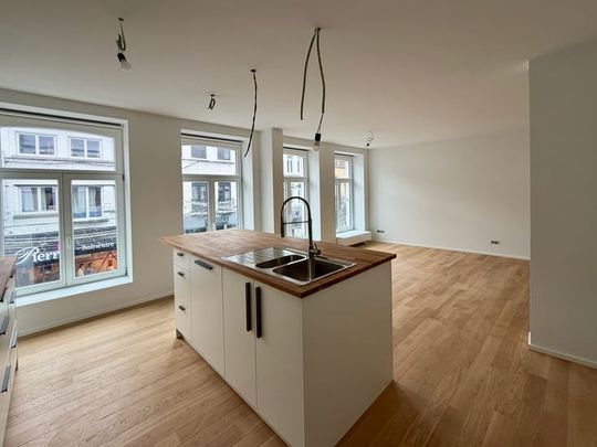 Appartement te huur - Photo 1