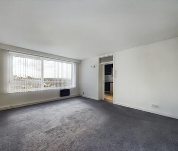 The Cliff, Wallasey, 2 bedroom, Flat - Purpose Built - Photo 5