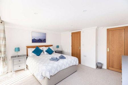 2 bedroom maisonette to rent - Photo 5