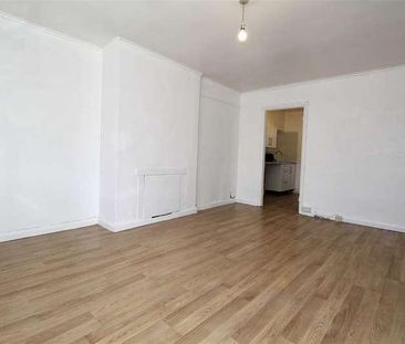 Gough Road, Enfield, EN1 - Photo 3