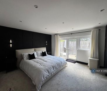 2 bedroom maisonette to rent - Photo 2