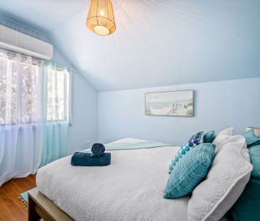 Spacious Family Home within short walk to Killcare Beach - Photo 2