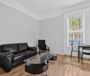 Apt 1, 9 Derryvolgie Avenue, Belfast, BT9 6FL - Photo 2