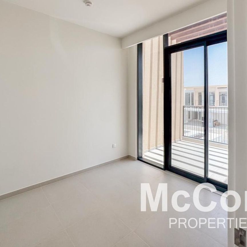 Corner Unit | Brand New | Ready to Move - Photo 1