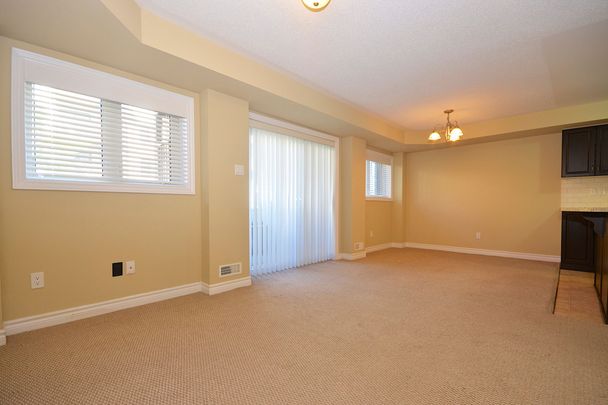 For Lease - 205 BLUESTONE Private Unit# 2, Orleans - Cumberland and Area, Ontario - Photo 1