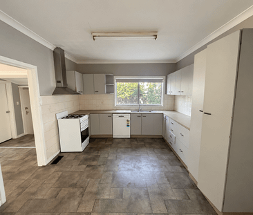 Comfortable Family Living – Right Here in Traralgon - Photo 4