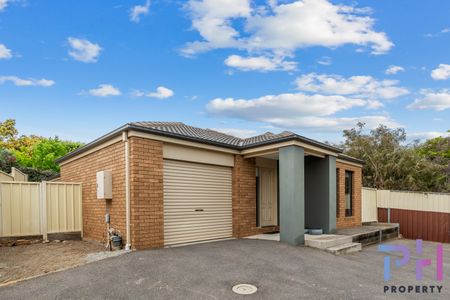 12A Leonard Avenue, Flora Hill - Photo 4