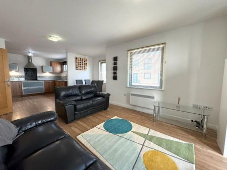 2 bedroom apartment to rent - Photo 4