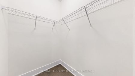 For Lease - 8 Saxby Farm Avenue, King, Ontario - Photo 3