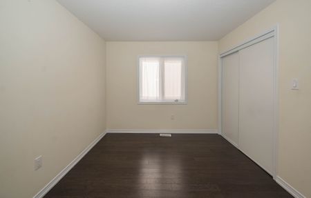 For Lease - 7782 Hackberry Trail, Niagara Falls, Ontario - Photo 5