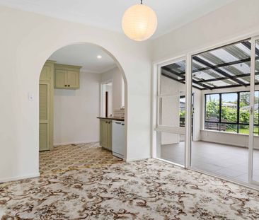 Spacious Family Home with Expansive Outdoor Living - Photo 3