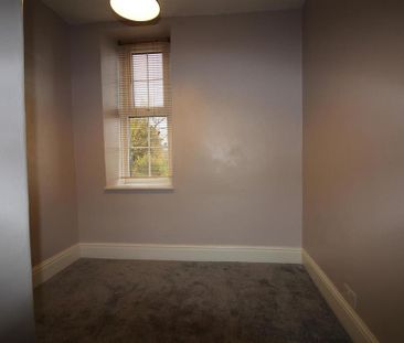 2 bedroom cottage to rent - Photo 1