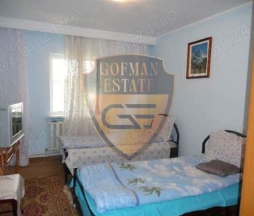 Inchiriere vila Agigea, 8 camere, 2 bucatarii per etaj, 5 bai, pretul - Fotografie 4