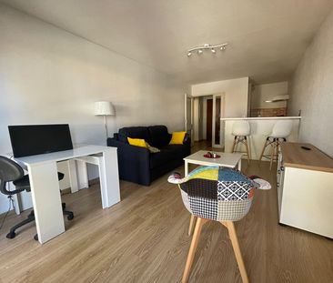 Location Appartement 2 pièces 39m² - Photo 2