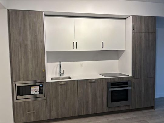 For Lease - 88 Queen Street Unit# 2016, Toronto, Ontario - Photo 1