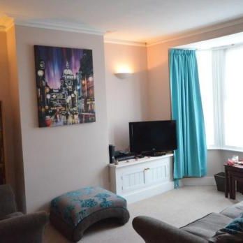 2 Bed Terraced House, Newport Road, RG1 - Photo 1