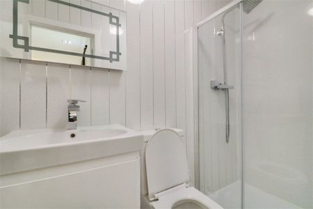 Room 2 - 10 Firbank Drive, Watford, WD19 - Photo 3