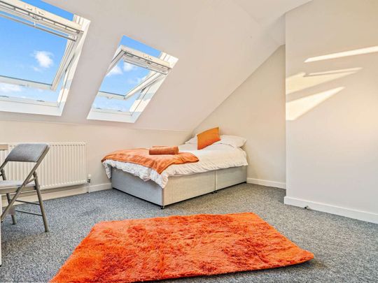Bennett Road - Close proximity to the Royal Sussex Hospital Room 4 - Photo 1