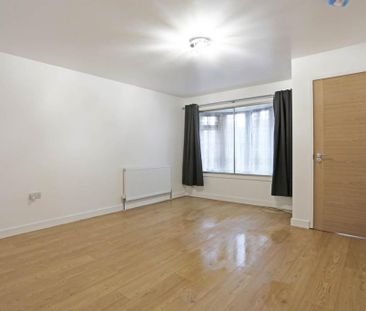 4 bedroom terraced house to rent - Photo 1