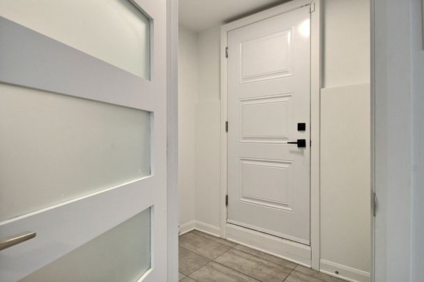 Condo for rent, Longueuil (Le Vieux-Longueuil) - Photo 1