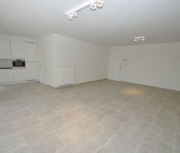 Ruim woonappartement met garage gelegen in woonproject Heulebrug, Res. Golfbreker. - Foto 3