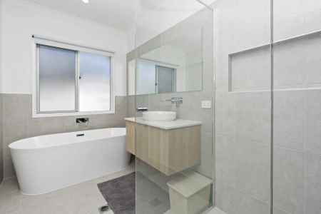 Immaculate Family Home in a Peaceful Upper Kedron Pocket - Photo 4