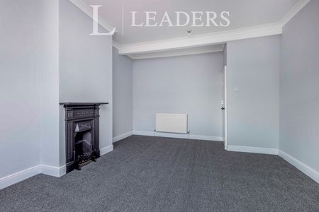 2 bedroom flat to rent Hartshill Road, Stoke-On-Trent, ST4 - Photo 3