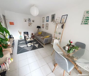 Coquet appartement T2 de 43 m2 avec balcon et place de parking en s... - Photo 1