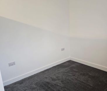 1 bed Semi-detached bungalow in Home Farm , Culford, Bury St. Edmun... - Photo 3