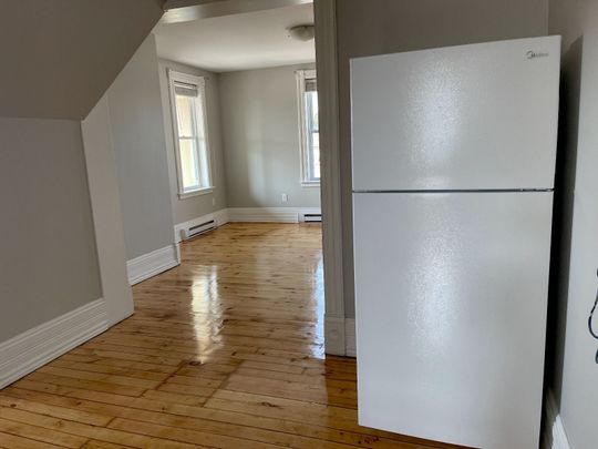 For Lease - 2084 Dundas Street Unit# 2, Edwardsburgh/Cardinal, Ontario - Photo 1