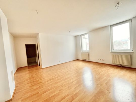 Helle 2-Zimmer Wohnung mit Lift - Photo 1