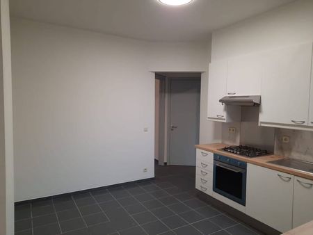 Appartement te huur - Photo 3