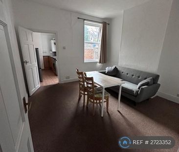 3 bedroom terraced house to rent - Photo 3