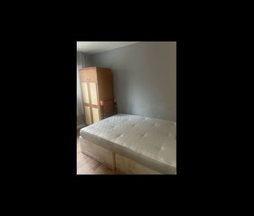Room in a Shared House, La Rose Lane, N15 - Photo 2