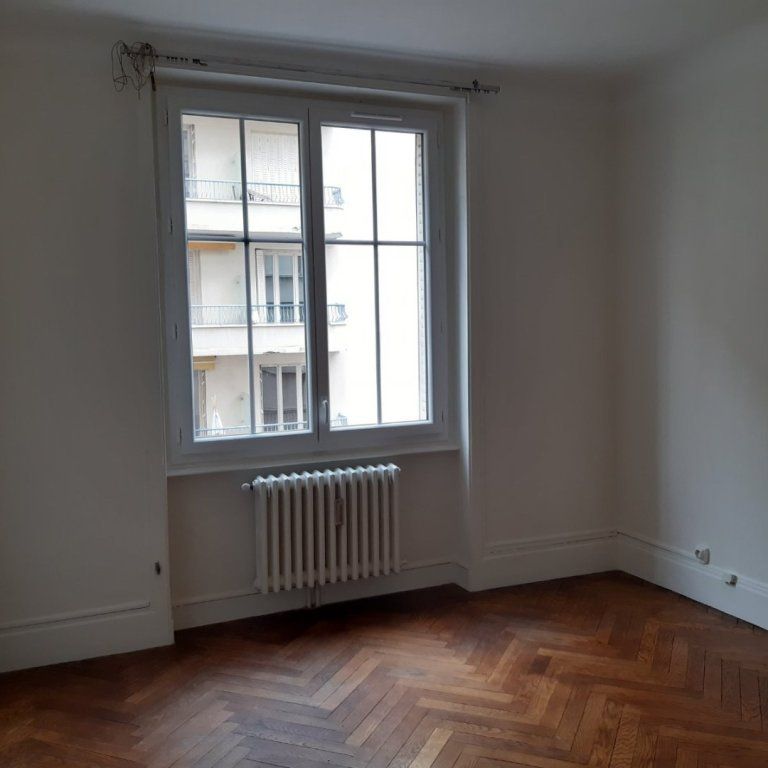 Appartement T2 A Louer - Lyon 6eme Arrondissement - 63.95 M2 - Photo 1