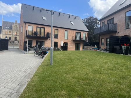 Skøn lys 3 værelses lejlighed, med dejlig terrasse - Photo 2